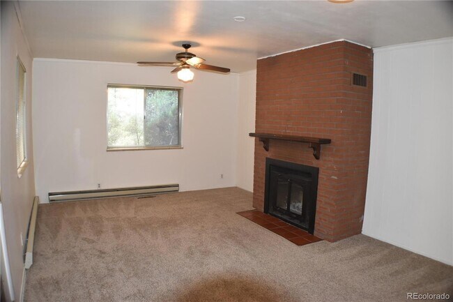 Building Photo - 2602 Paseo Rd