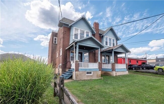 1051 Front Entrance - 1051 S 25th St