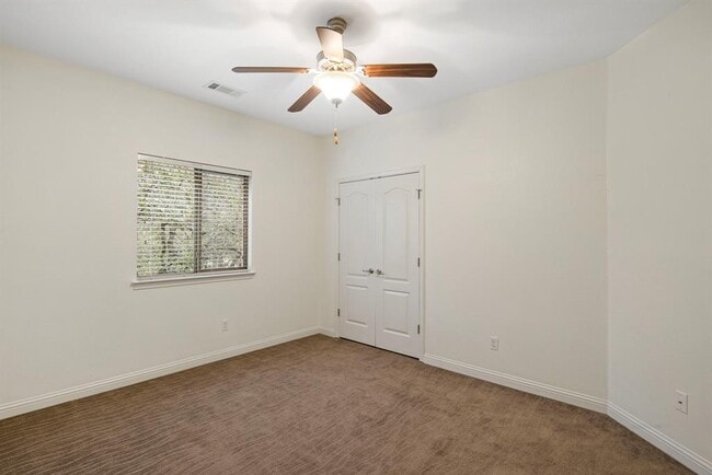 Building Photo - 15712 Sayan Cove