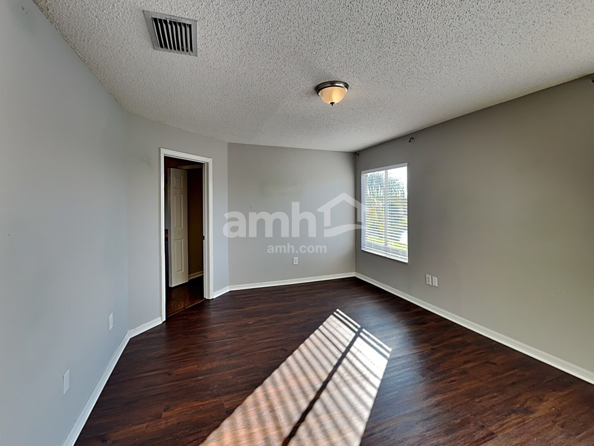 Building Photo - 11832 Brenford Crest Dr
