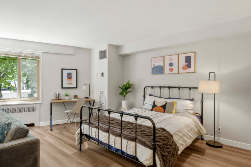 Building Photo - 1407 N Lake Shore Dr