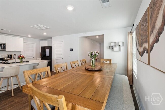 Building Photo - 448 Flat Rock Trace