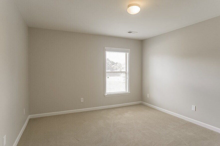 Building Photo - 3253 Willow Meadow Ln