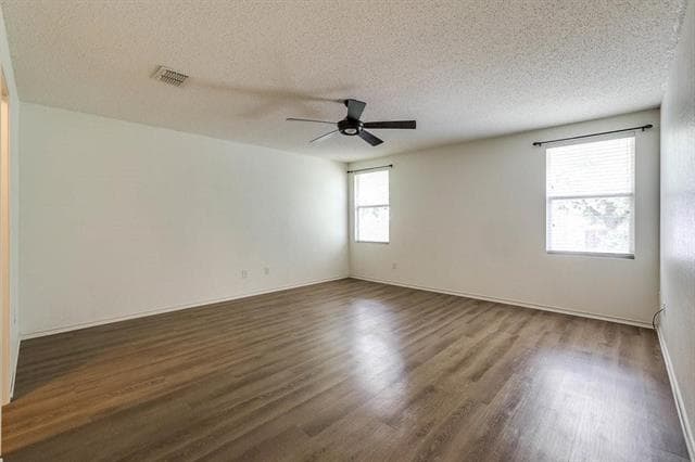 Building Photo - 638 Silvertop Rd