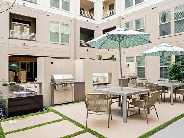 Building Photo - 2 bedroom in Dallas TX 75202