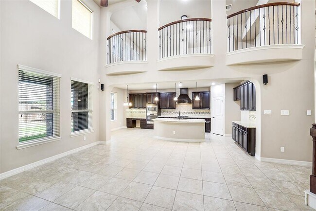 Building Photo - 16815 Violet Trace Ct