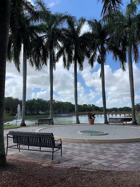 Building Photo - 2565 Centergate Dr