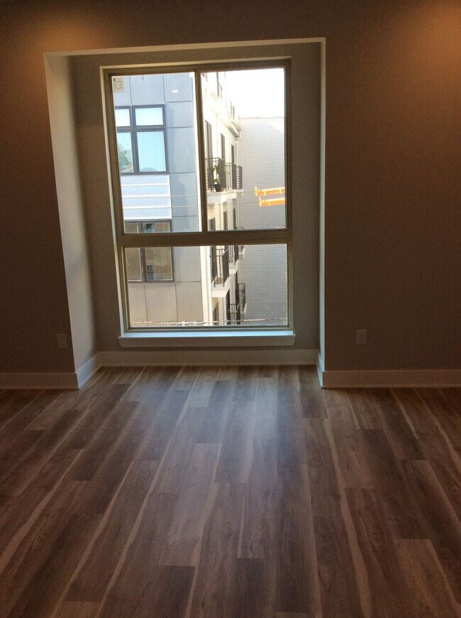 Building Photo - 1615 Ogden St