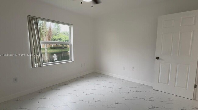 Building Photo - 3982 NW 90th Ave