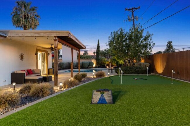 Building Photo - UN-FURNISHED!! 3 Bedroom/ 2Bath in Heart of Scottsdale!!