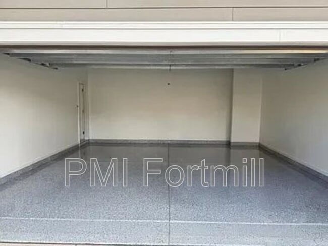 Building Photo - 1714 Woodend Dr