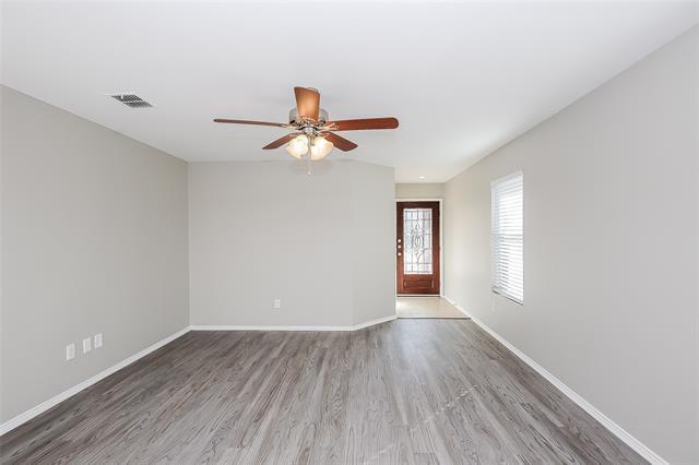 Building Photo - 9013 Sun Haven Way