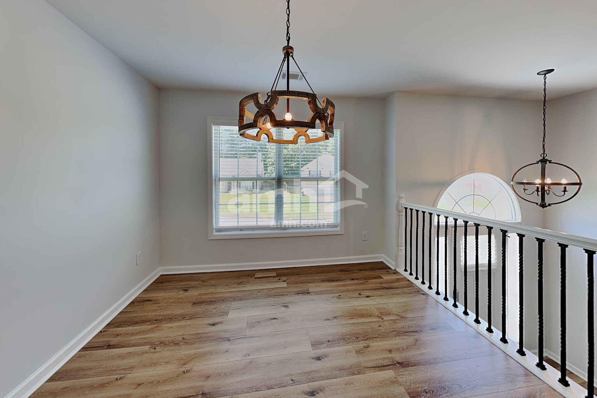 Building Photo - 5075 Roxton Ln