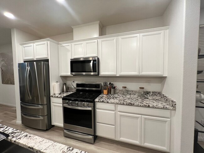 Building Photo - 24157 Amaranth Loop