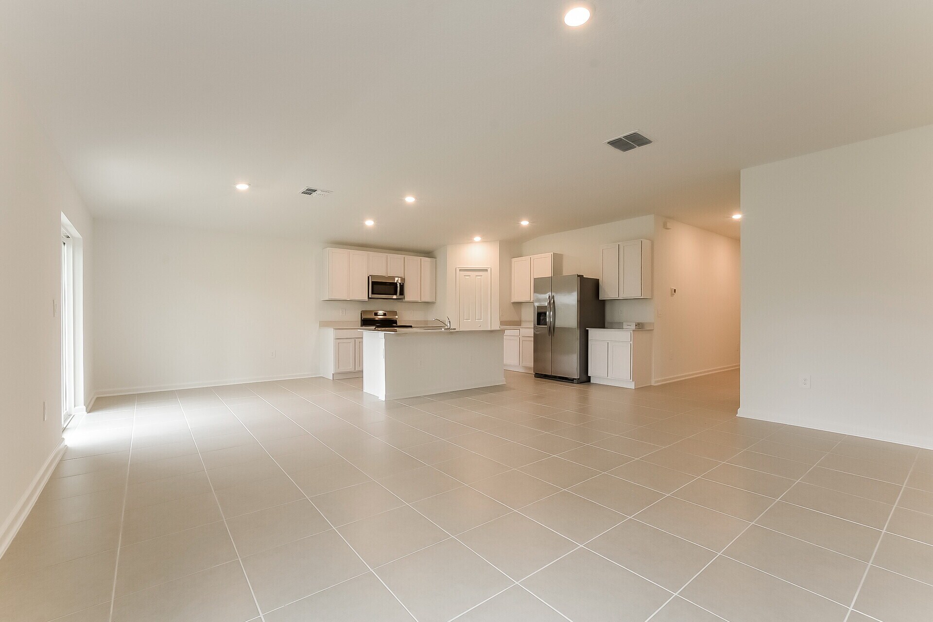 Building Photo - 1370 Inkberry Cir