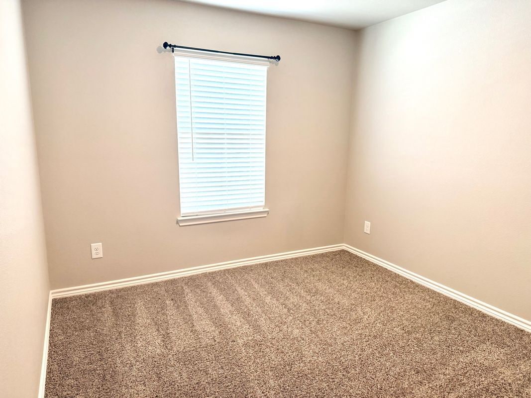 Building Photo - 7742 Lariat Toss Dr