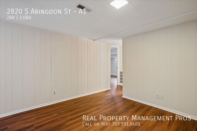 Building Photo - 2820 S Abingdon St