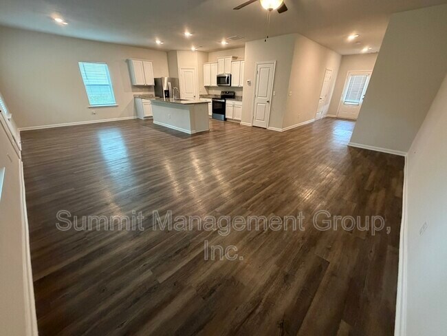 Building Photo - 219 Limestone Cir