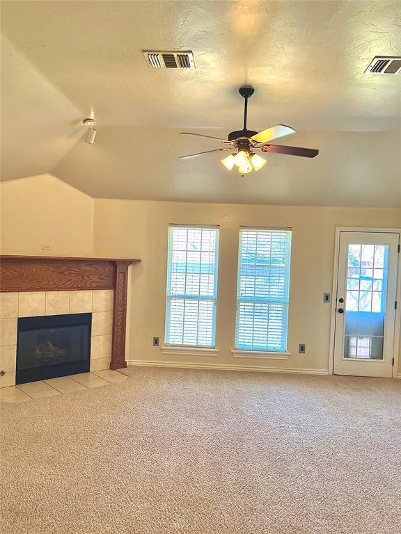 Building Photo - 929 Eagle Cliff Dr