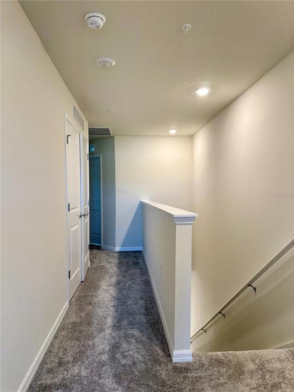 Building Photo - 3160 Emerald Acrs Ln