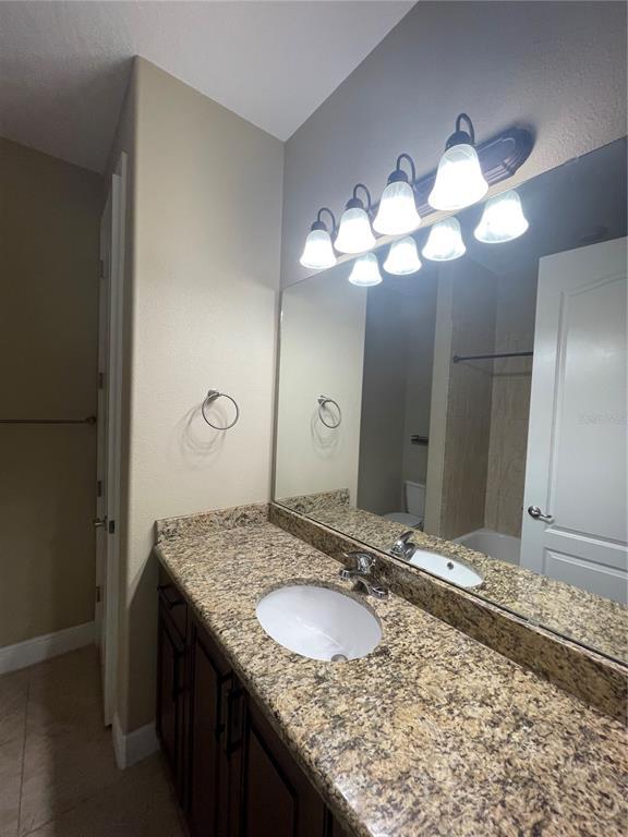 Building Photo - 11445 Dovetail Ln