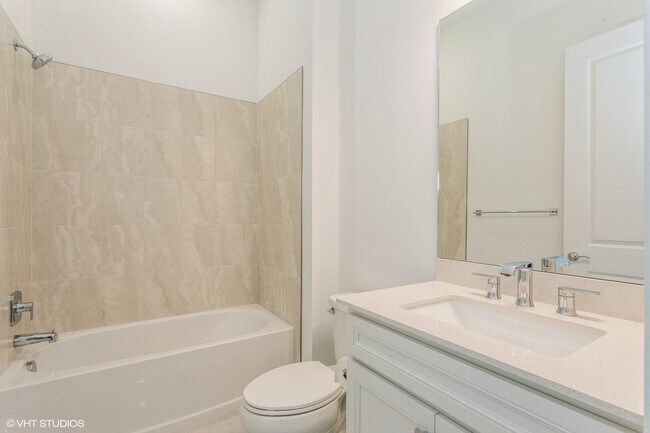 Building Photo - 10444 Northbrook Cir