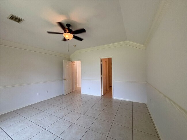 Building Photo - 1814 Senca Springs Ct