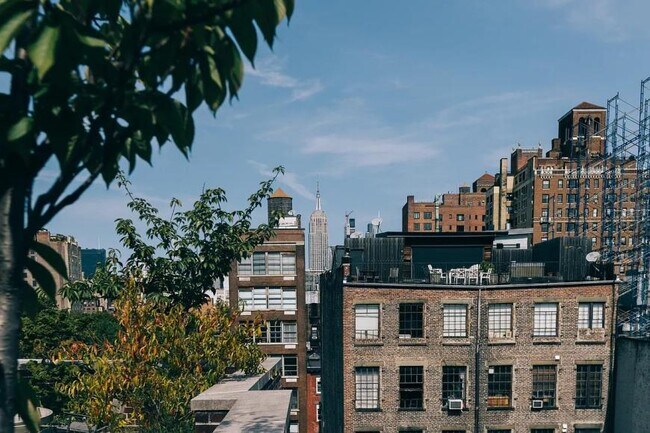 Building Photo - 2 bedroom in NEW YORK NY 10012