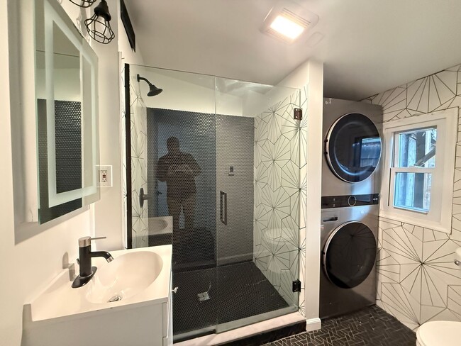 Building Photo - Renovated 1BR in Federal Hill + $500 Move-In Credit