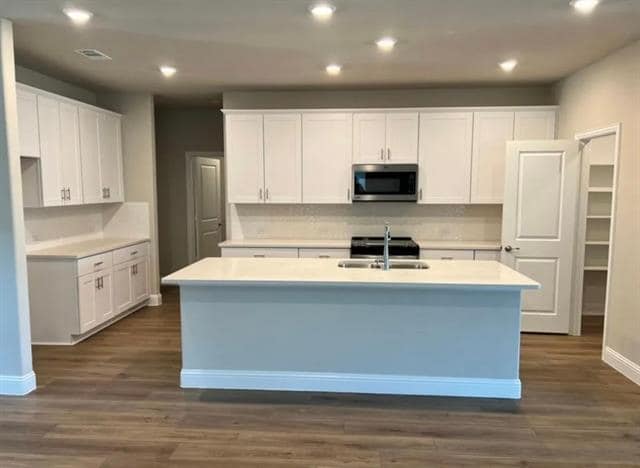 Building Photo - 1510 Crystal Way