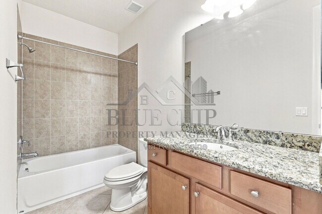 Building Photo - 10449 Henbury St
