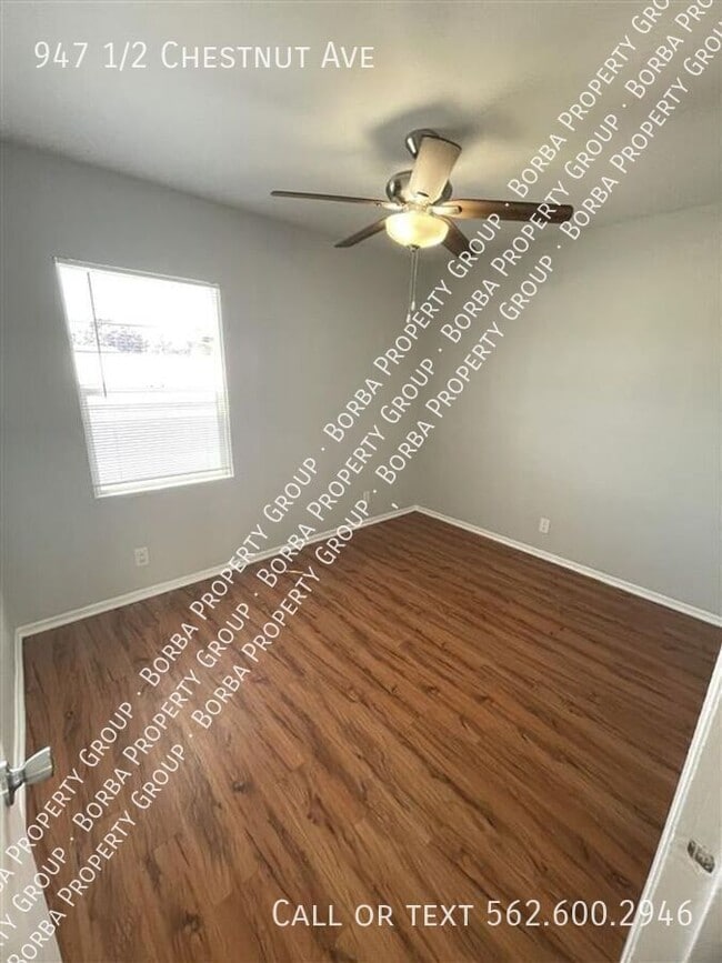Building Photo - 947 1/2 Chestnut Ave-