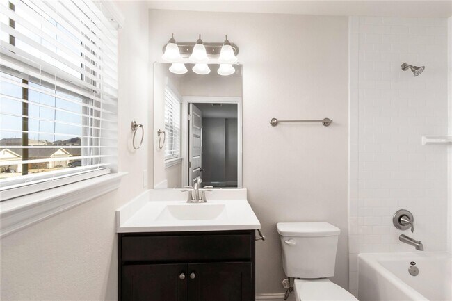 Building Photo - 457 Aurora Creek Ln