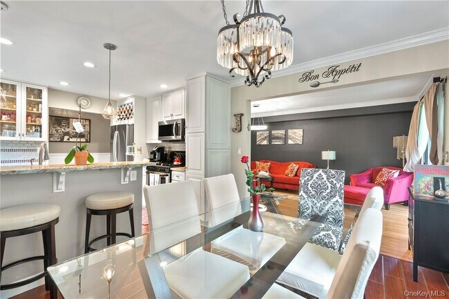 Building Photo - 67 Park Dr