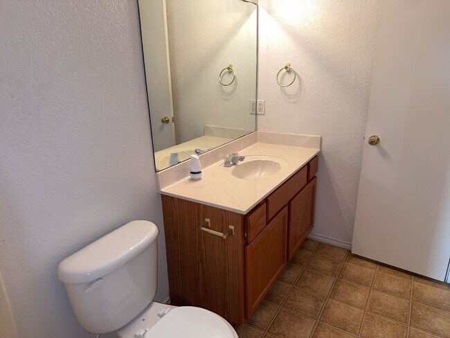 Building Photo - 5304 Lauren Lea Dr