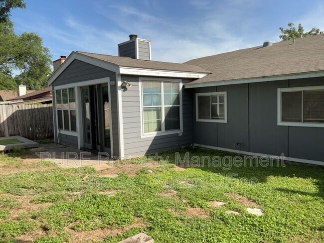 Building Photo - 6005 Avery Island Ave