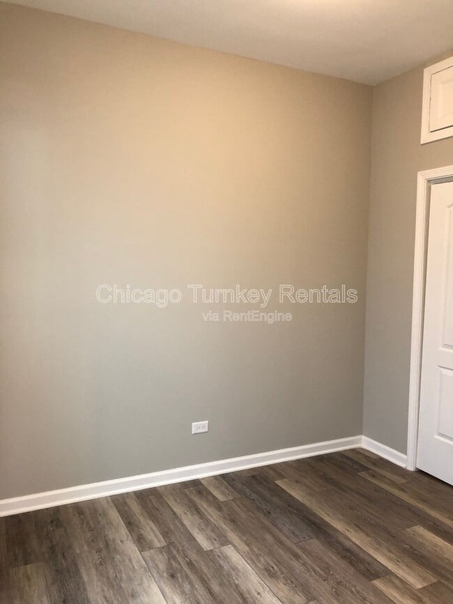 Building Photo - 2951 W 25th St