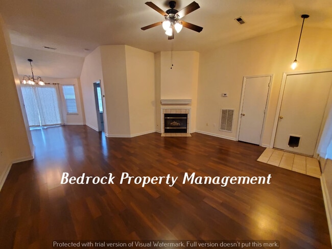 Building Photo - 110 Fernwood Cir