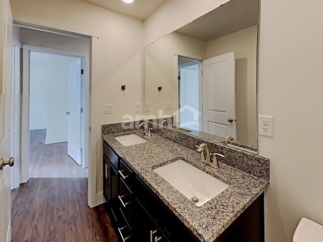 Building Photo - 19311 17th Ave Ct E