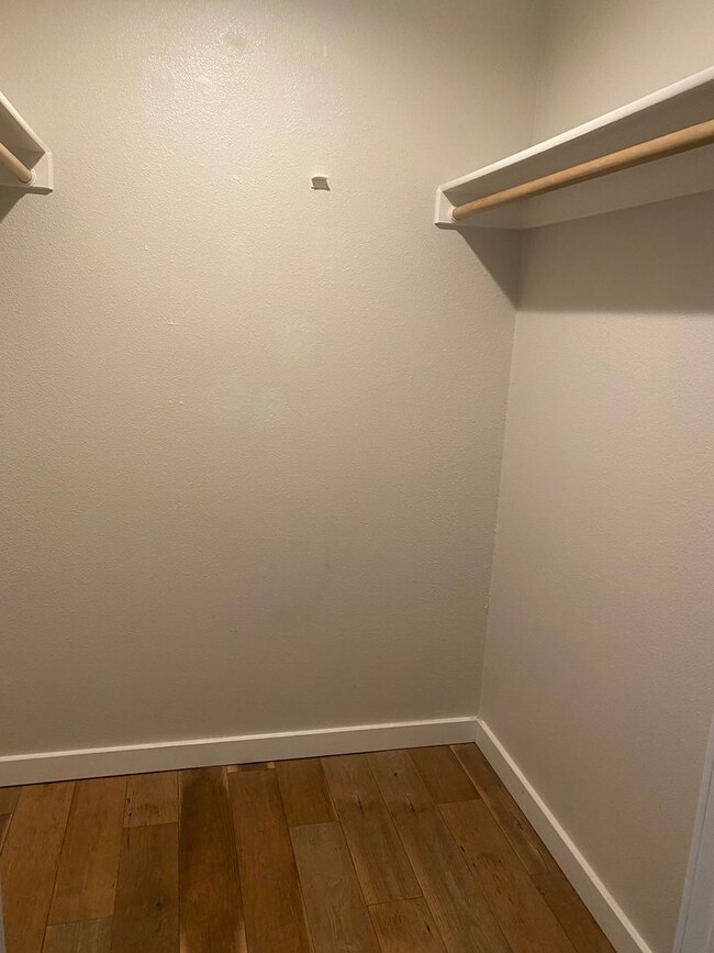 Building Photo - 1 Bed, 1 bath single story ADU in Central ...