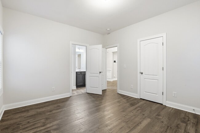 Building Photo - 107 Salmon Ln