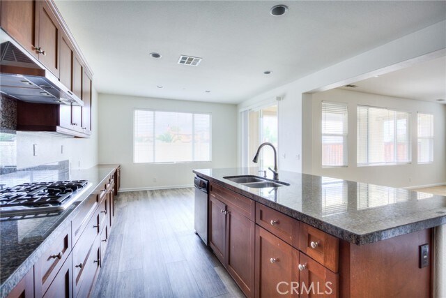 Building Photo - 10860 Portofino Ln