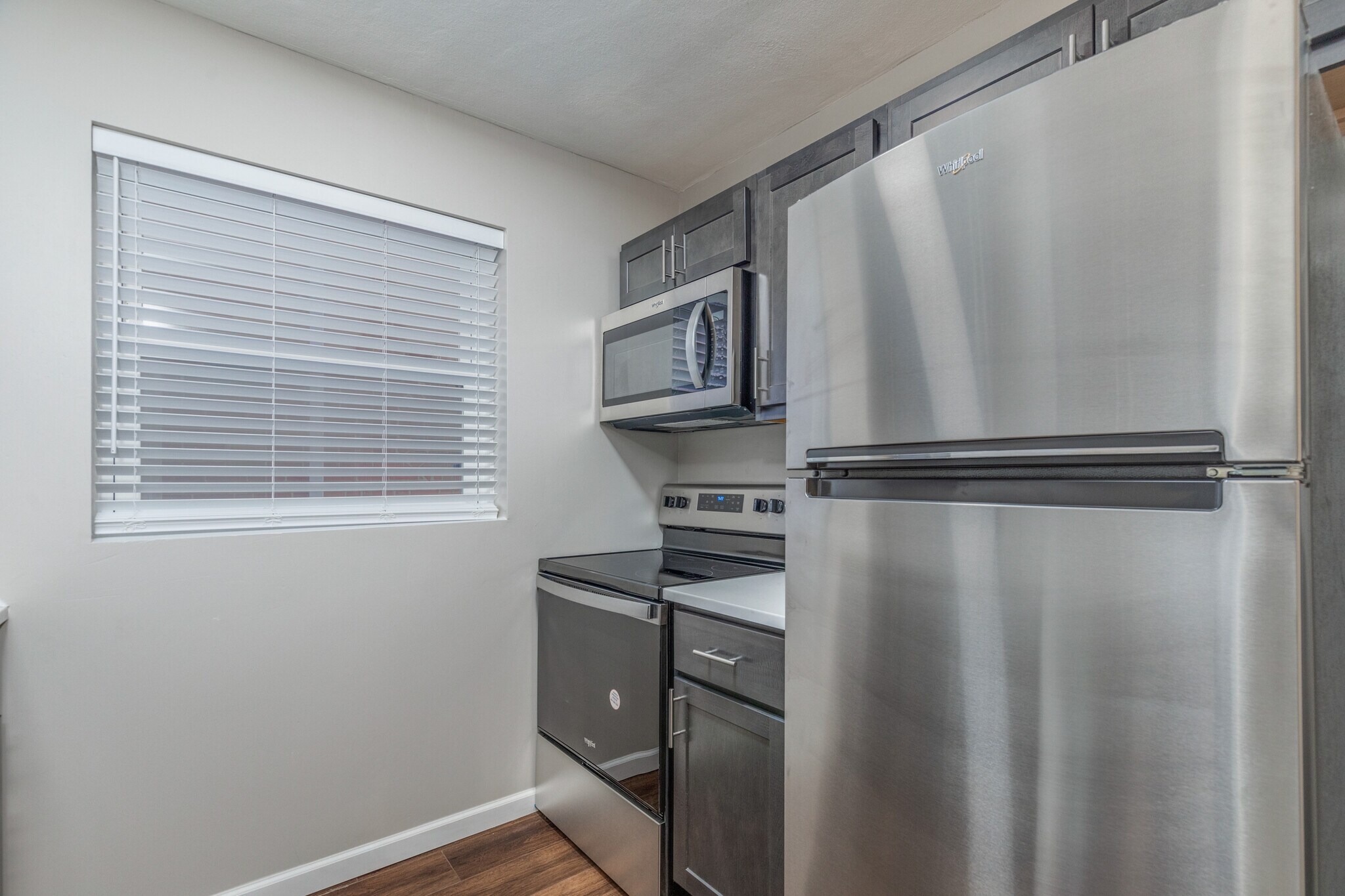 Building Photo - 6061 Potomac St