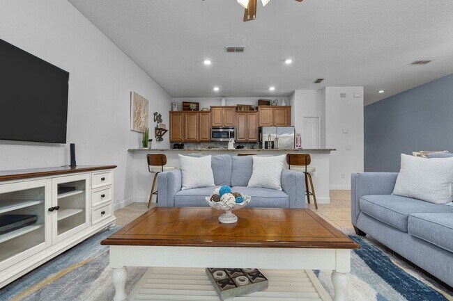 Building Photo - Stunning 4BR Resort Home in Four Corners, ...