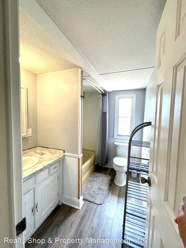Building Photo - 3 br, 2 bath House - 109 Dogwood Lane