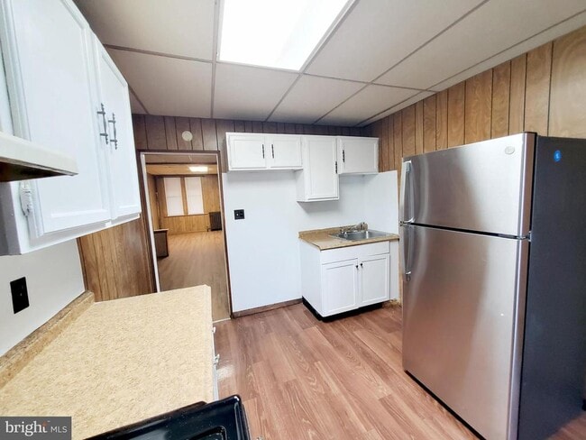 Building Photo - 2729 Ashland Ave