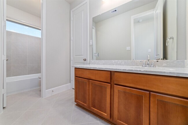 Building Photo - 10419 Talitha Trl