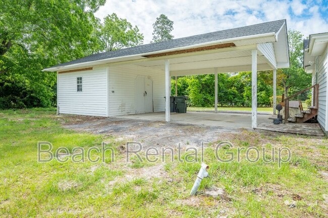 Building Photo - 1030 9th Ave