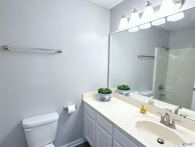 Building Photo - 258 Waters Edge Ln