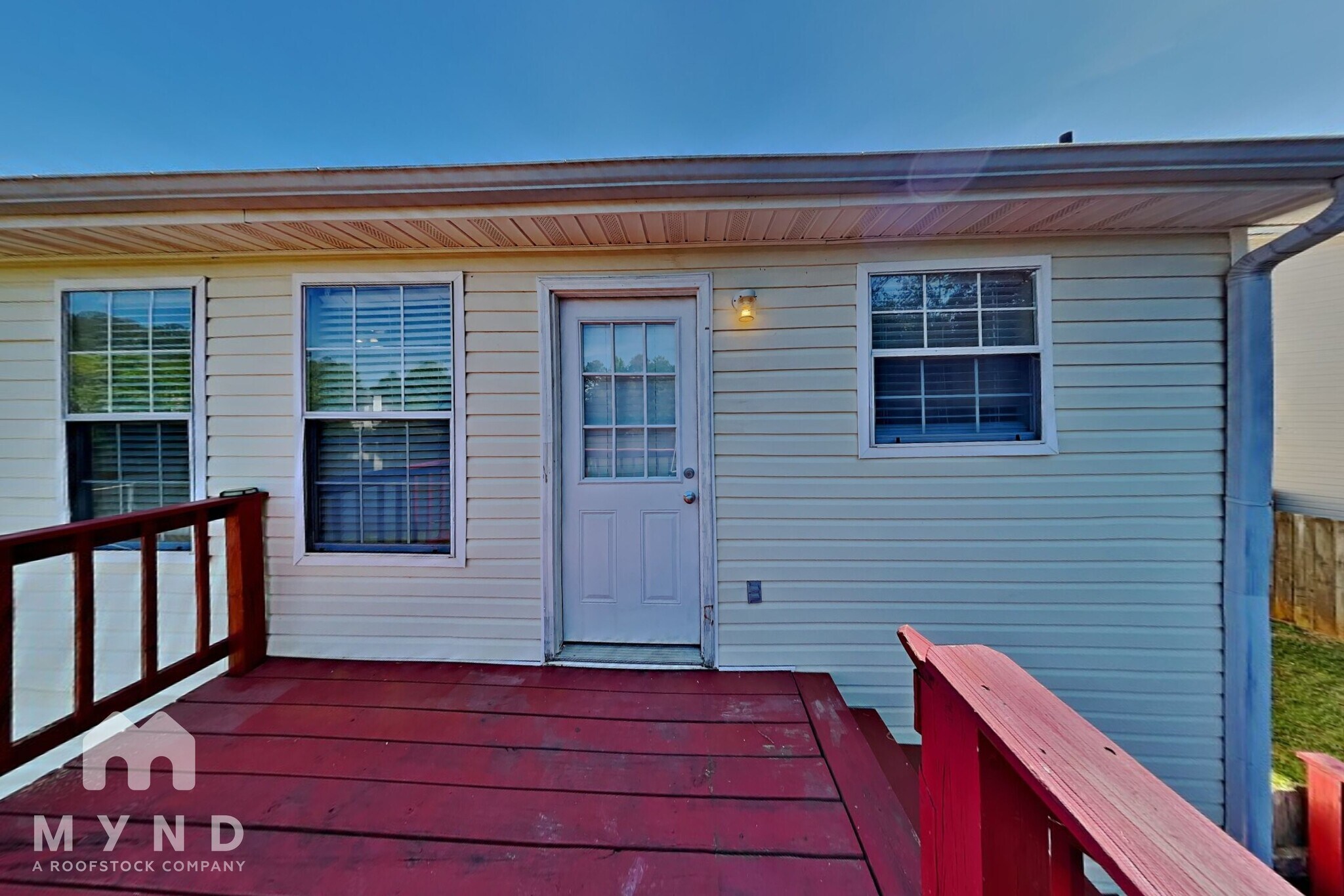 Building Photo - 534 Lakecourt Dr